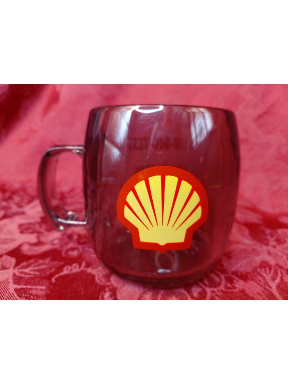 Vintage Shell Oil  Logo Amber Lucite Promotional Coffee Mu 3.75" Tall USA